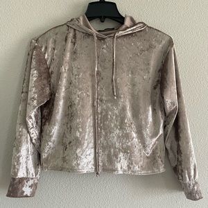 Queen bees small velvet pinkish purple hoodie crop boxy